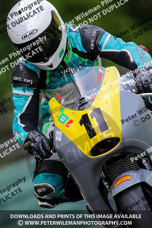 cadwell no limits trackday;cadwell park;cadwell park photographs;cadwell trackday photographs;enduro digital images;event digital images;eventdigitalimages;no limits trackdays;peter wileman photography;racing digital images;trackday digital images;trackday photos